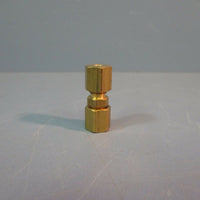 Parker Brass Union Compression 62C2 NEW LOT OF 19