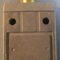 Omron D4C1602 Limit Switch Nema B300 Type 3, 4, and 13 IP67 Approx. 10' Cable L
