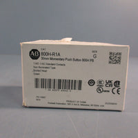 Allen Bradley 800HR1A Series G 30mm Momentary Push Button Green Booted Head