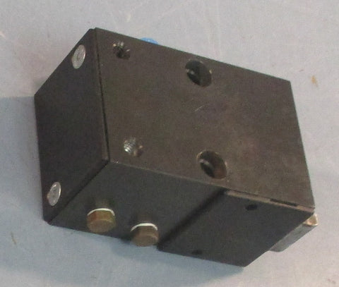 FlexLink XTPD U200 Pneumatic Pallet Stopper/Stop 4083 31/16" Length