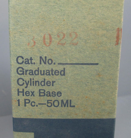 Lot of 4 Pyrex Graduated Hex Base Cylinder: 50mL, 3022
