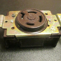 General Electric (GE) Single Locking Receptacle GL1620