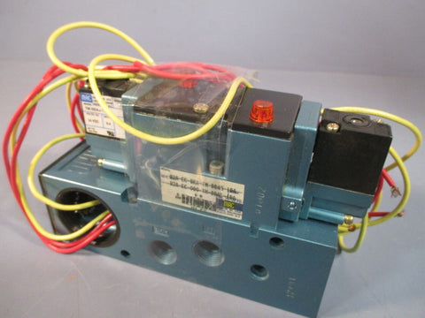 MAC 4-WAY SOLENOID VALVE 82A-EC-BKA-TM-DDA5-1DA w/TM-DDAJ-1DA