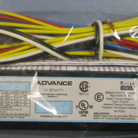 (Lot of 5 Electronic Ballasts (2) Sylvania QHE 3x32T8/UNV ISHSC & (3) Advance