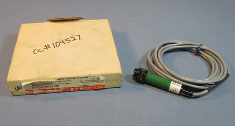 Cutler-Hammer Ser A1, E58CAL18T111R2 10-30 VDC Photoelectic Tubular Sensor NOS