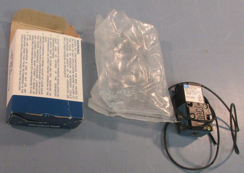 Mac Valves 45AAA1DDCA1BA Solenoid Valve 12 VDC 7.5 Watts 120 PSI