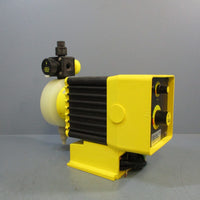 LMI C13225T Electromagnetic Dosing Pump 230Vac 50/60Hz 1.70A 60PSI