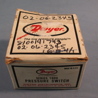 DWYER Series 1900 Pressure Switch 1910-20, Vertical Mount