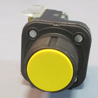 Allen Bradley 800HAR9A Bootless Push Button Unit Flush Head Yellow Cap NIB