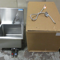 SaniLav 504 Hands Free Stainless Steel Sink w/ Double Knee Pedal 16 x 16 x 10"