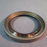 Garlock Klozure Mill-Right ES Blue Oil Seal 21290-1738 NEW