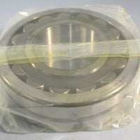 SKF 22318 CCK/C3W33 Spherical Roller Bearing 90mm Bore 190mm OD 64mm W