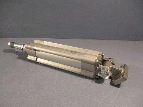 FESTO ISO CYLINDER, 1376907 F308, 12BAR DSBC40100PPSAN3