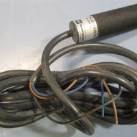 Telemecanique XUBH083135 Photoelectric Sensor 062860 1224VDC XUBH083135