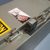 Cutler Hammer A30CGA0 Ac Magnetic Combination Starter w/ Motor Circuit Switch