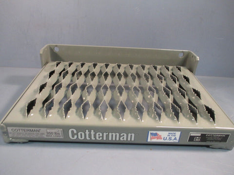 COTTERMAN Manual Fold-Up Step FUS100A3C1P1