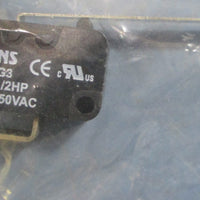 (Lot of 8) Grainger Approved 5JDZ9 Mini Snap Action Switch 10A 1/2HP 125/250VAC
