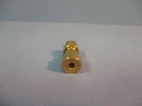Parker Brass Union Compression 62C2 NEW LOT OF 19