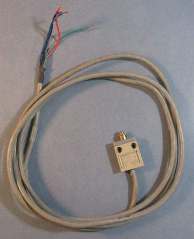 Omron D4C1602 Limit Switch Nema B300 Type 3, 4, and 13 IP67 Approx. 10' Cable L