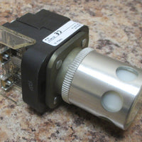 Allen Bradley Bulletin 800TPAH16WD1 White Illuminated Push Button Ser T 120 V