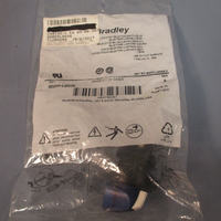 ALLEN BRADLEY ILLUMINATED SELECTOR SWITCH BLUE SERIES A 800FP-LSM26