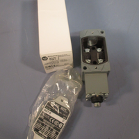 Allen-Bradley Oil Tight Limit Switch Ser. D 802T-B