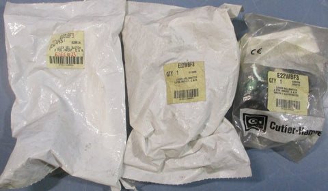 (Lot of 3) Eaton Cutler Hammer E22WBF3 2-Pos Selector Switch Lever Green
