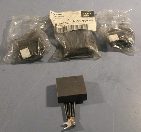 Hyster 2013525 Genuine Forklift Motor Brush Set Black lot of 4