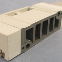 SMC SV3200-5FU Pneumatic Solenoid Valve 5-Port 2-Position 24VDC 0.1-0.7MPa