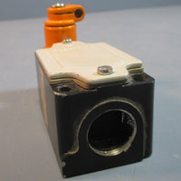 Siemens 3SE2 120-1WW Lever Limit Switch 90 Degree Action 1NO+1NC Used