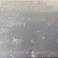 Sew Eurodrive R43 DT90S8/2BM Gearmotor 010147160.9.01.02001 3PH