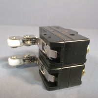Omron Roller Lever Switch Lot of Two Z15GW2277B7K