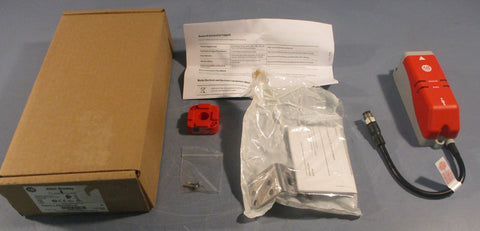 Allen Bradley 440GLZS21SPLH Ser A Guard Master Guard Lock PTL STD Code Lock Aux