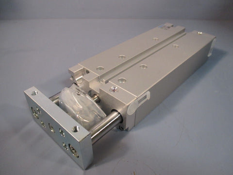 FESTO 532317 PNEUMATIC GUIDED DRIVE DFM25138BPAKF