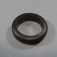 Bag of 95 Voltrex SPC4891 Hole Grommet Flexible Vinyl 0.85" (21.8mm) ID New