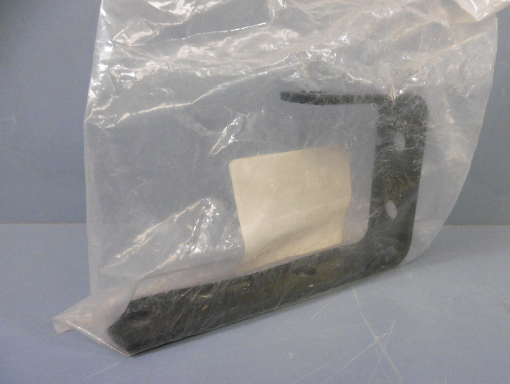 Caterpillar Back Mirror Bracket 93104077000 eTech Surplus