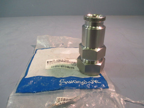 Swagelok Quick Connect Stem with valve SS-QTM8-D-1610