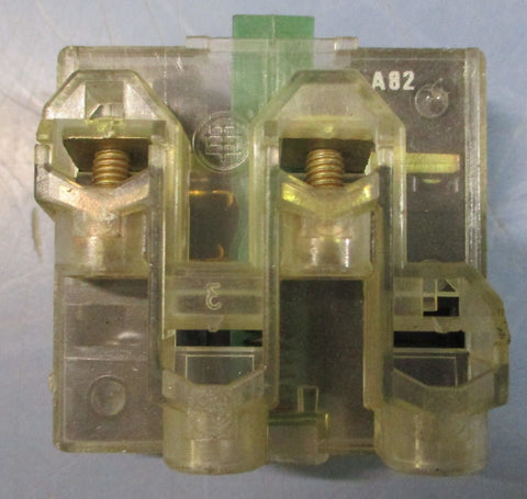 (Lot of 10) Schneider Electric Telemecanique ZB2RA82 Contact Block 600V Max