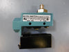 Lot of 3 BNIB Honeywell BZE62RQ Limit Switch Top Push Plunger