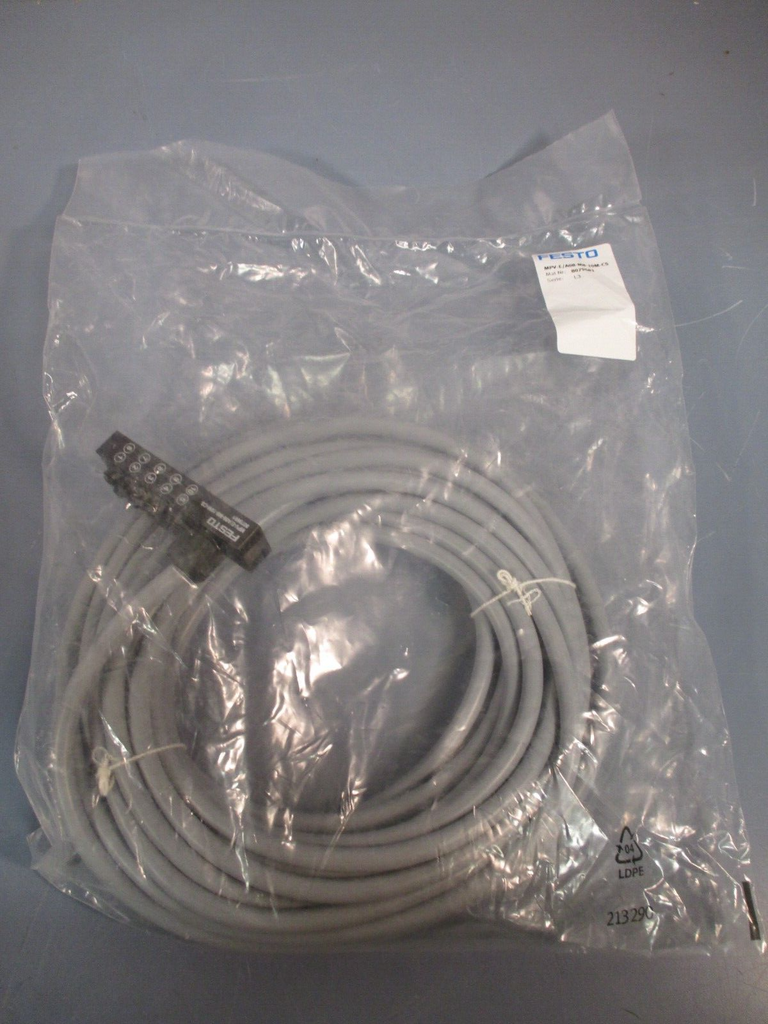 FESTO Multi-Pin Plug Distributor w/Cordset MPV-E/A08-M8-10M-CS 8079681 ...