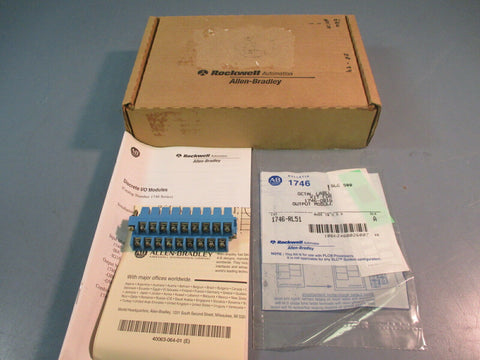 Allen Bradley 1746-OB16 SLC 500 Output Module Ser D