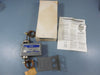 New Johnson Controls Penn Oil Failure Cutout P28AA-17 120/240V AC