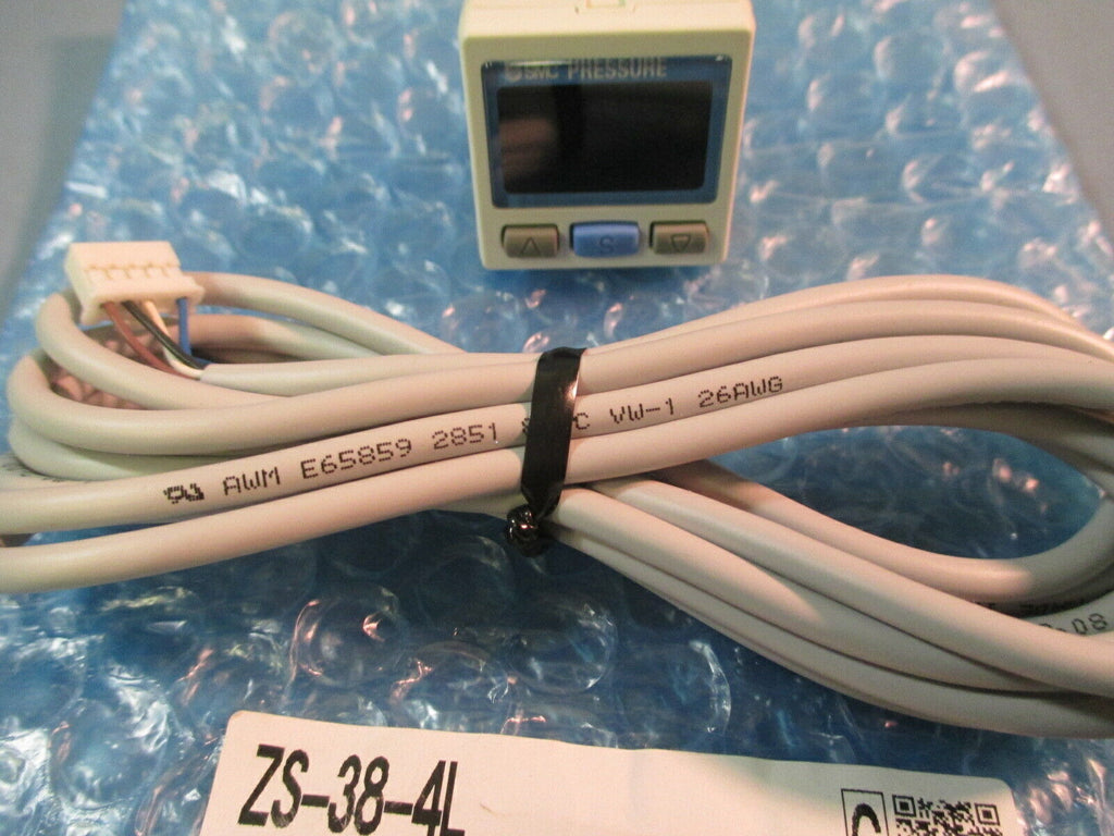 SMC ZSE30AN01D Digital Vacuum Pressure Switch & Cable ZS384L