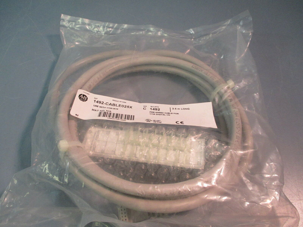 Allen Bradley Pre-Wired Cable for 1756 16-Pt I/O Module 1492-CABLE025X Series C