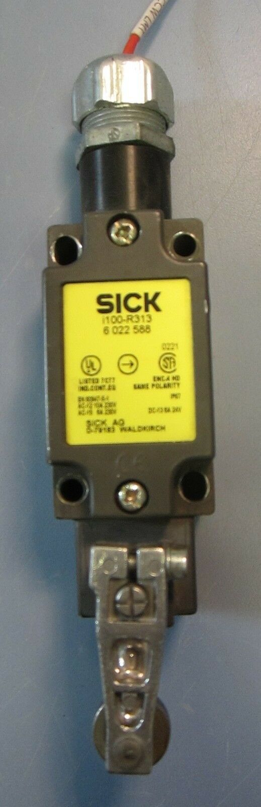 Sick AG Limit Switch I100-R313 6 022 588 | eTech Surplus
