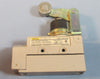 Omron ZE-NA2-2S Limit Switch Roller Lever 15 Amp, 125VAC, 1/2-14 NPSM Used