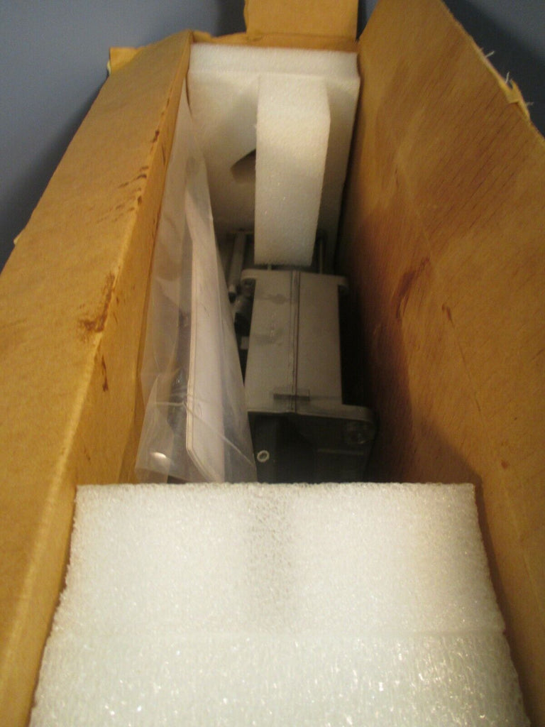 Nordson Hot Melt Glue Pump, Pneumatic 161424B Serial SA07H01304 eTech Surplus