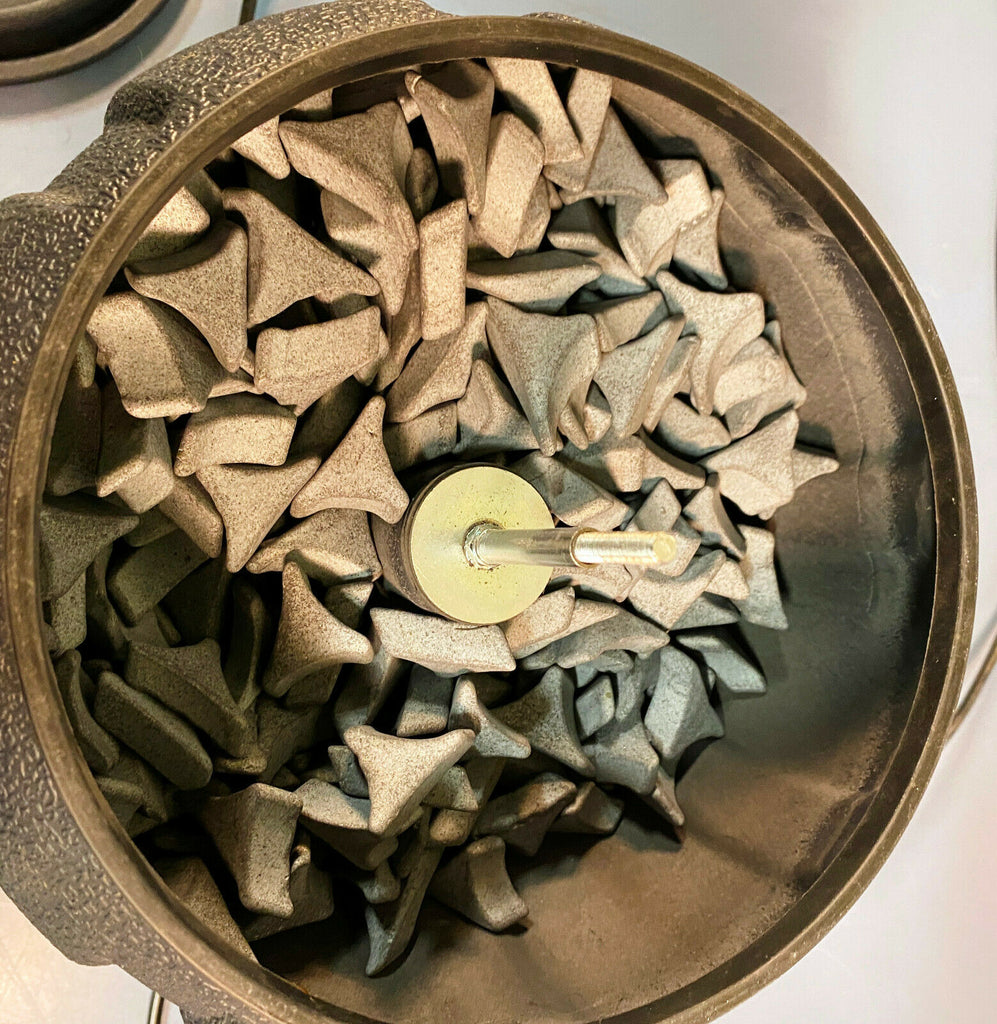 CHICAGO ELECTRIC 5 Lb. Vibratory Tumbler With Media eTech Surplus