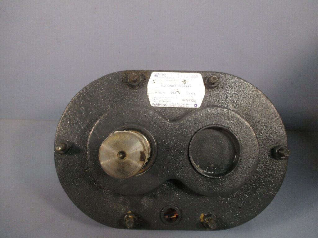 Hub-City Gearbox Ratio 1:1 Style A Model 22 0221-00990-307 | eTech Surplus