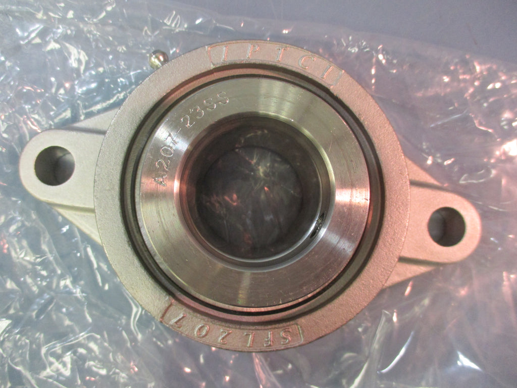 NIB IPTCI Stainless SNASFL 207 23 2 Bolt Flange Bearing 17/16" eTech